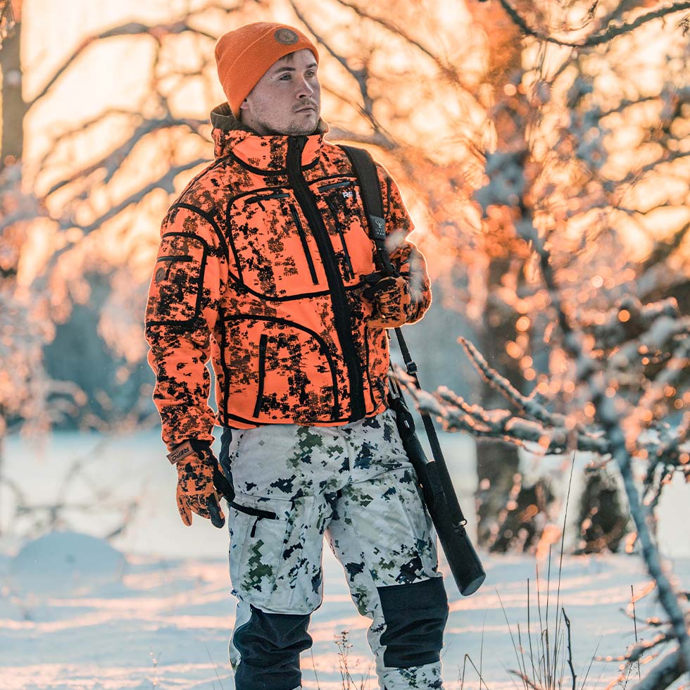 Karelia Forest Green hunting suit