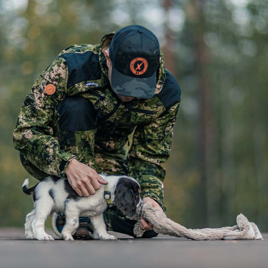 Repo verkkolippalakki musta