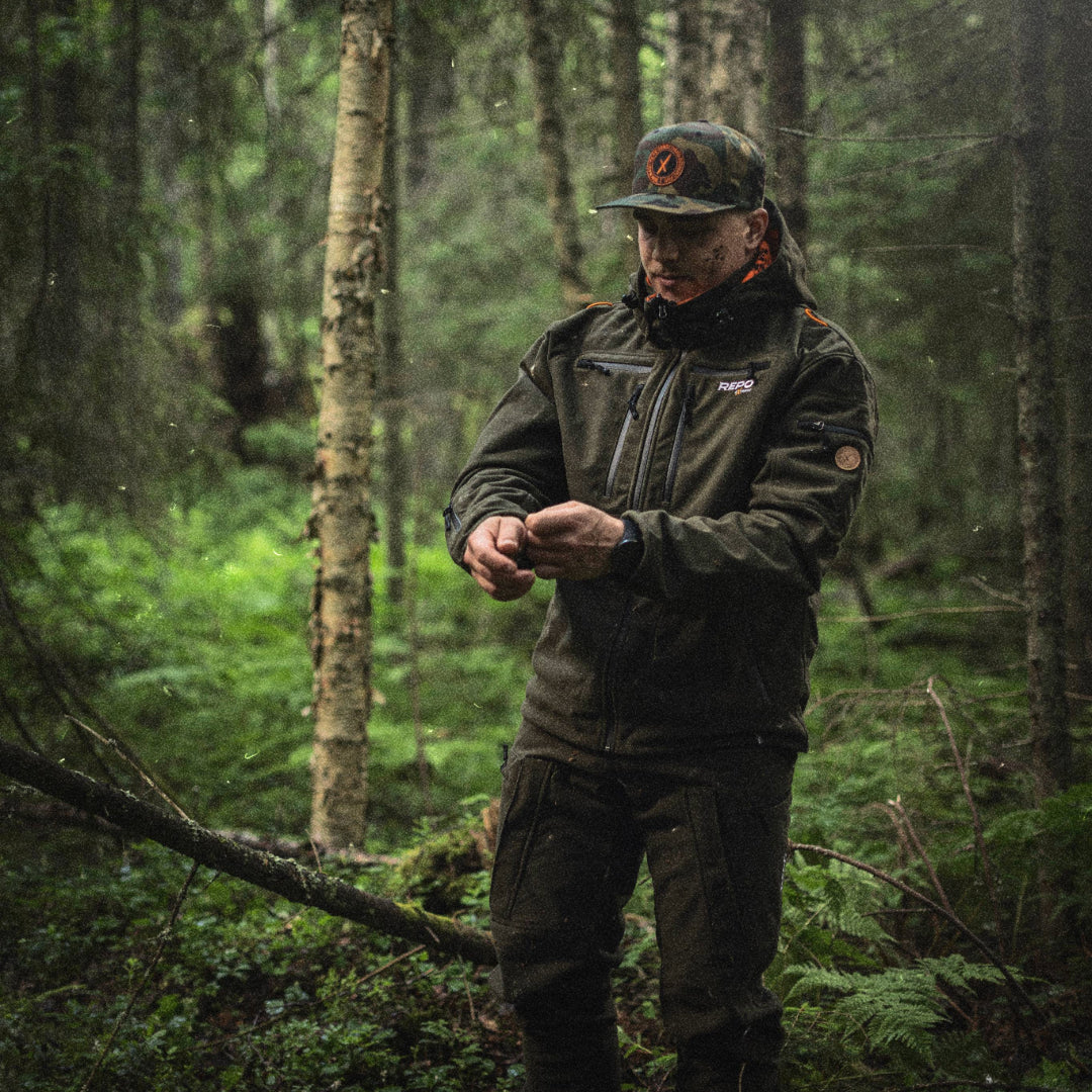 Karelia Forest Green metsästystakki