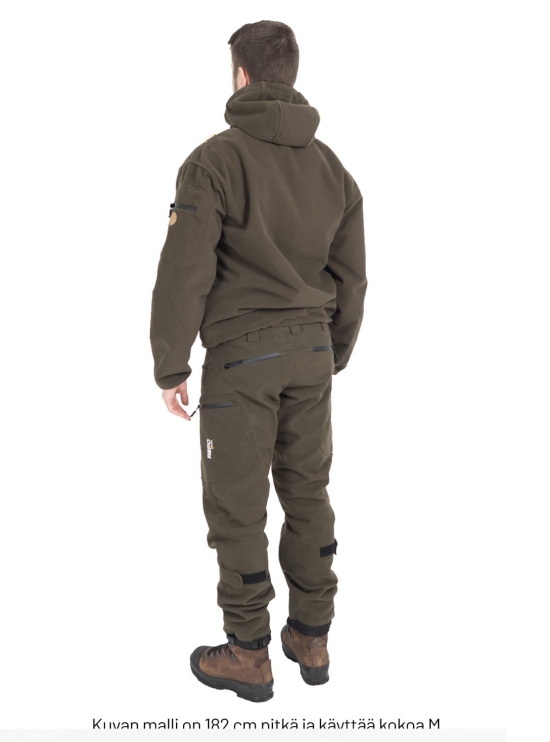 Karelia Forest Green hunting suit