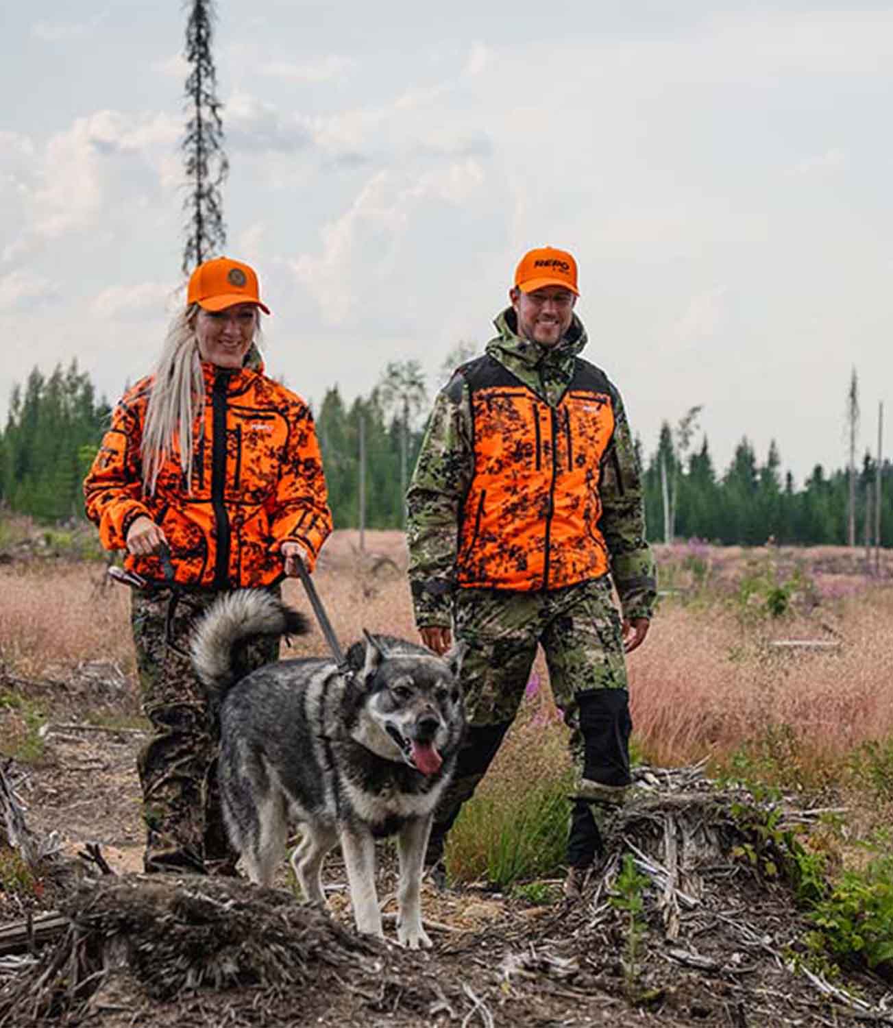 Halla Orange xFade hunting vest in hunting