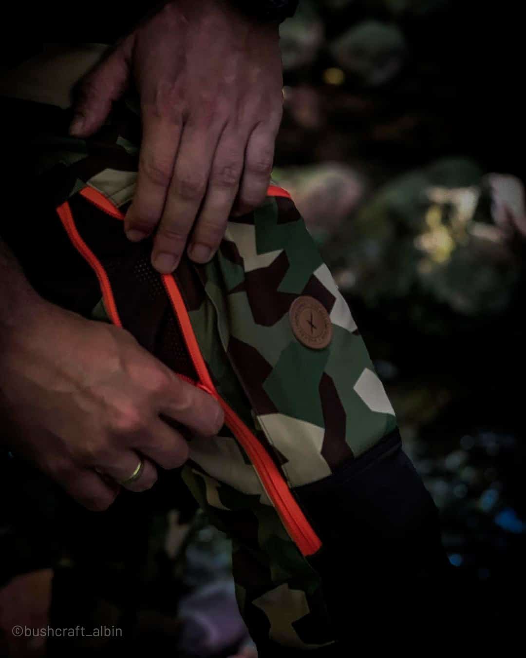 Repo Extreme Nokko Camo outdoor pants for men ventilation opening detail