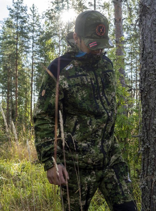 Tokka xFade hunting suit and Repo mesh cap