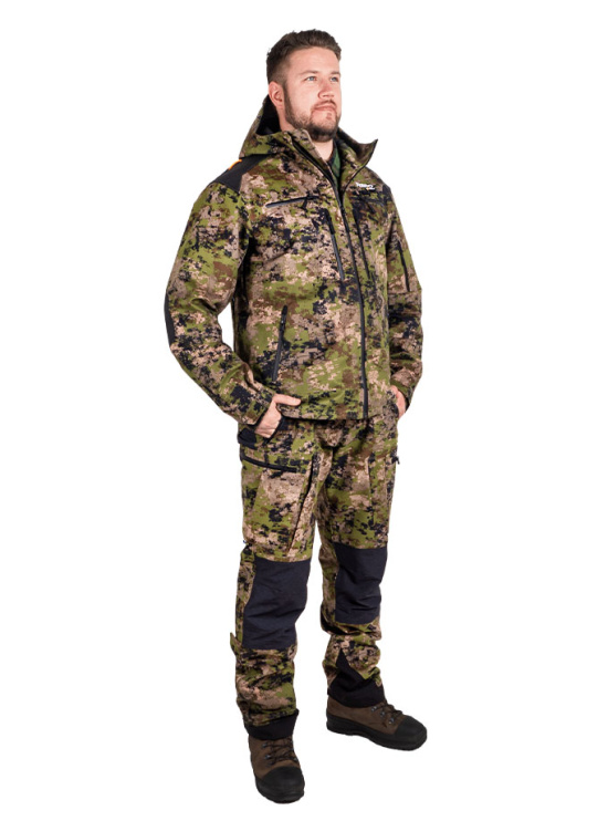 Alpha G2 xFade hunting suit from the front